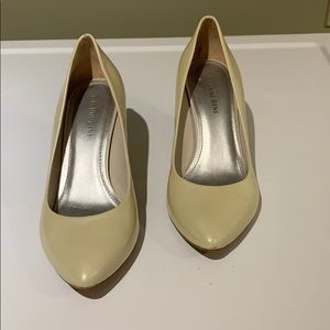 Gianni Bini Cream Kitten Heels
